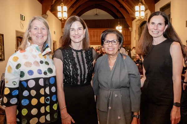 group image of Sharon, Kelly, Susan and Brenda